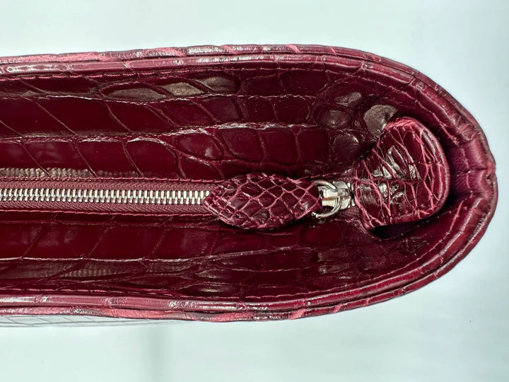 ALLIGATOR TOTE BAG IN BURGUNDY - Nigel Curtiss