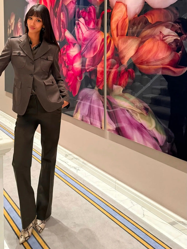 WOMEN'S MILITARY JACKET IN ARMY GREEN - Nigel Curtiss