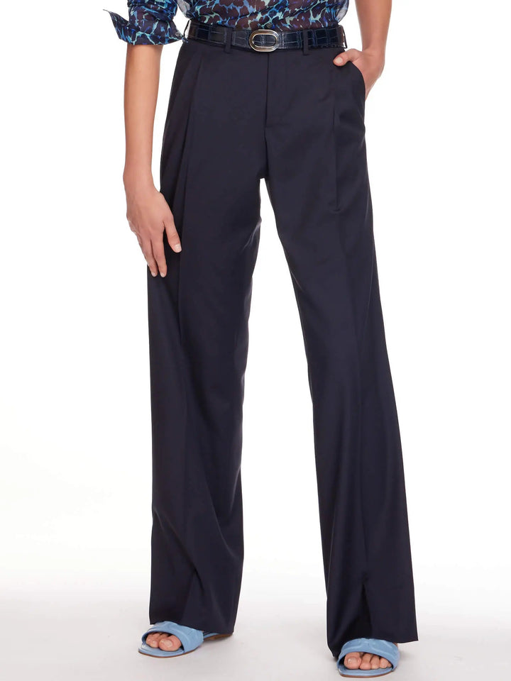 Women's Lightweight Cool Wool Pleated Pant In Navy - Nigel Curtiss