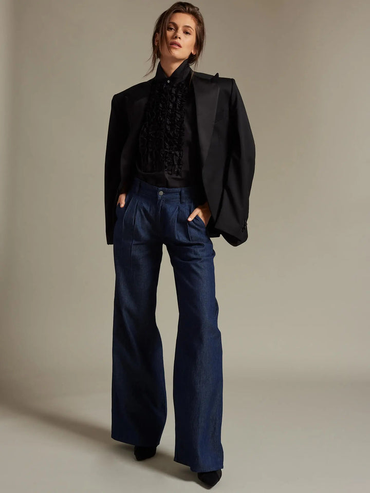 Women's Ruffle Front Cotton Shirt In Black - Nigel Curtiss