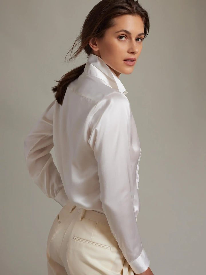 Women's Ruffle Front Silk Shirt In Ivory - Nigel Curtiss
